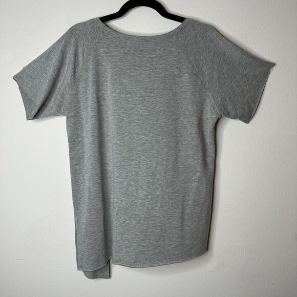 Sinuous Casual Gray Asymmetrical Hem Short Sleeve Relaxed Tee Round Neck Medium - Picture 2 of 10